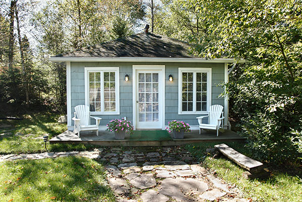 GO-Cottage-Vacation-Rental-Studio-Exterior-Lake-Placid-NY