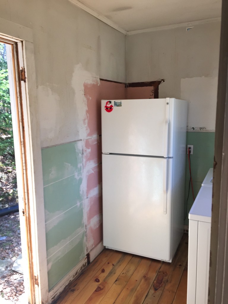 GO-Cottage Laundry Room Renovation Before 3