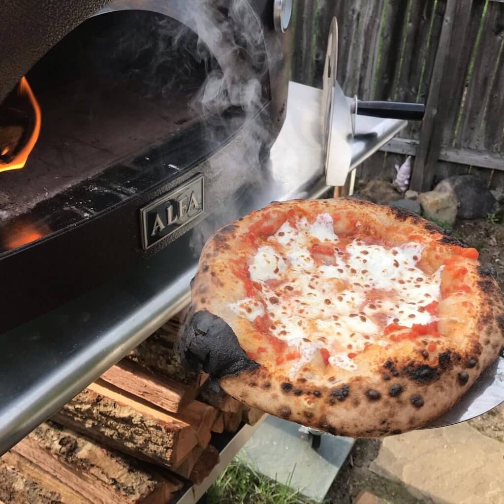 labor day pizza party